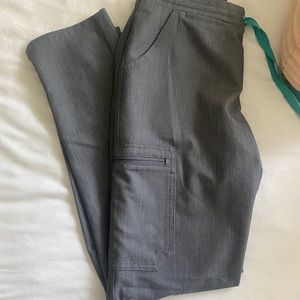Figs yola skinny scrub pant